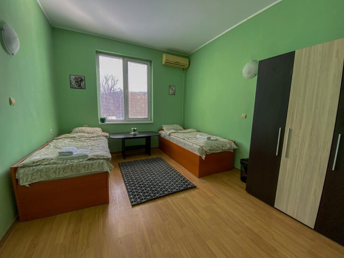 Пансион - Димитър Хадживасилев Sviștov Exterior foto