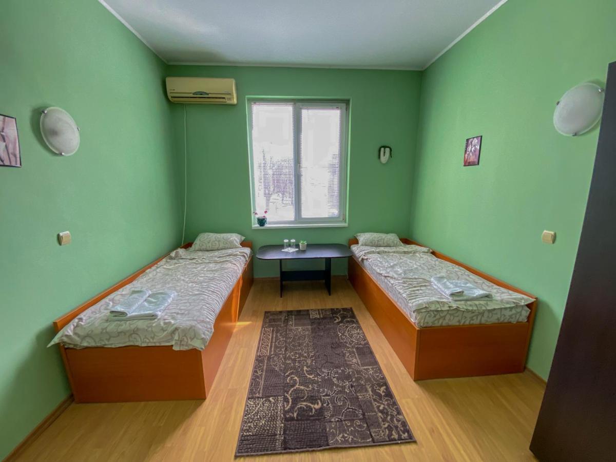 Пансион - Димитър Хадживасилев Sviștov Exterior foto