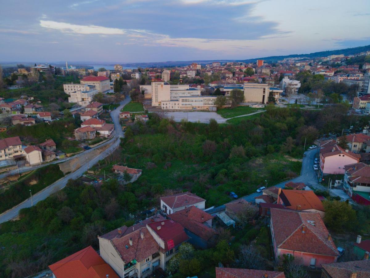 Пансион - Димитър Хадживасилев Sviștov Exterior foto